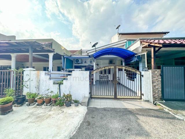 RENOVATED&FACING OPEN@1st Storey Taman Ria,Sungai Jelok Kajang 1
