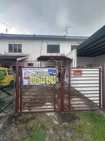 Lading/3 Beds/Ulu Tiram/Tebrau/Johor/ Low rental/First come 1