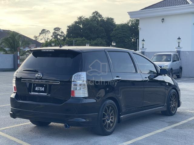 2004 Toyota WISH 1.8 TYPE E (A) - 2