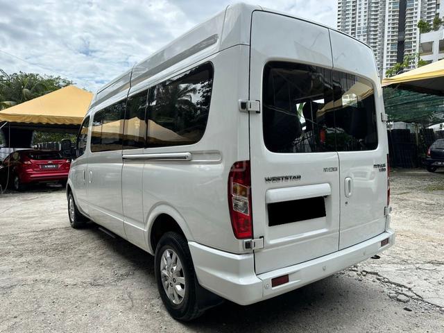 2023 Maxus V80 2.5 WINDOW VAN 15 SEATER / FULLOAN - 4