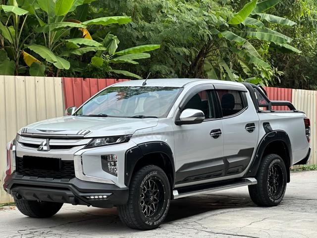 2021 Mitsubishi TRITON 2.4 VGT PREMIUM MY19 L200 - 1