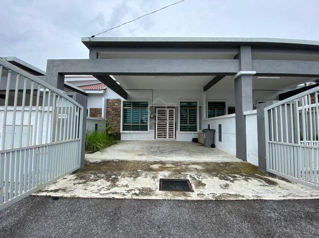 Single storey at Jalan Impian 5, Taman Tehel Impian, Bukit Katil 1