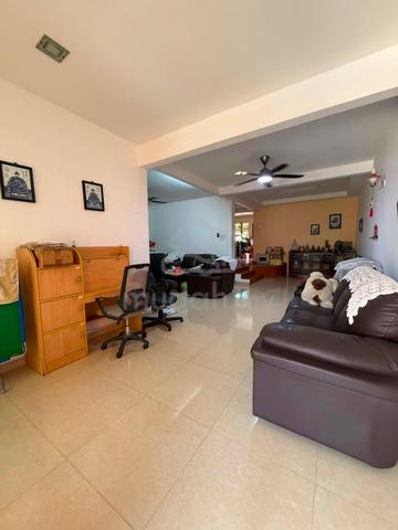 Jalan Ungu Taman Pelangi Double Storey House Sale Johor 1