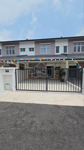 Brand New 2 Storey House with No cost entrance @ Sendayan, Seremban 1