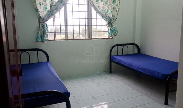 Bilik Sewa Lelaki Meru, Klang 1