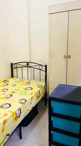 Small Room For Rent 1