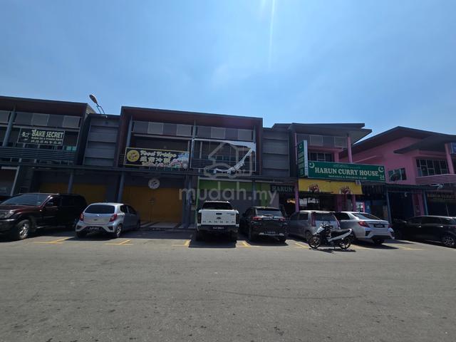 UNDER VALUE |University Utama Square UUS | 2 Storey Prime Shoplot 1