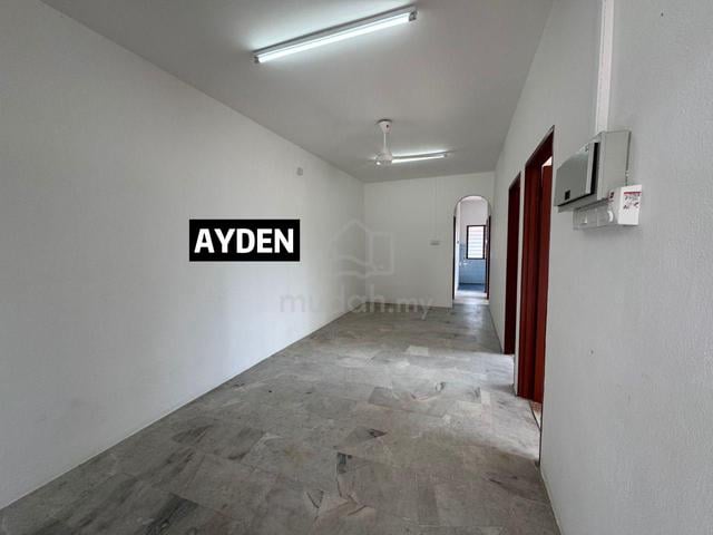 Rumah Teres Setingkat Taman Sukun Beside have Land Untuk Dijual 1