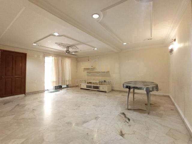 2sty house U8 bukit jelutong, FREEHOLD 22x95 BELOW MARKET PRICE 1