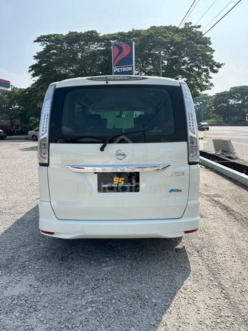 2013 Nissan SERENA 2.0 S-HYBRID H/STAR (FULL LOAN) - 3