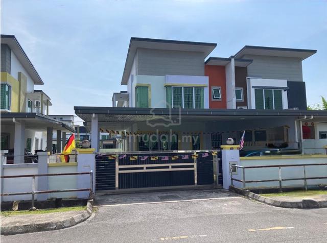 Double Storey Semi-Detached House at Taman UniVista, Kota Samarahan 1