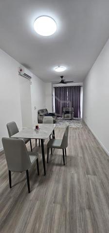 LakeFront Residence 1