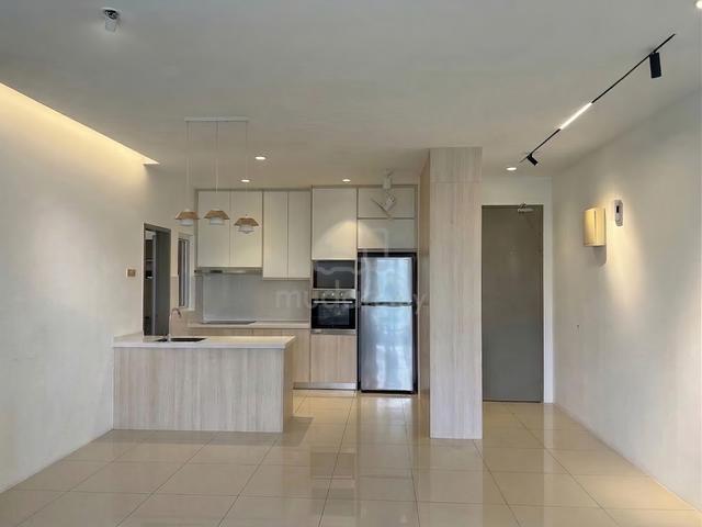 Platinum Splendor Residensi Semarak 1