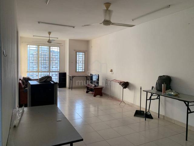 Seri Baiduri Apartments @ Setia Alam 5