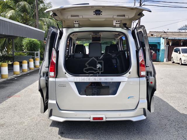 2018 Nissan SERENA 2.0 PREMIUM (A) FULL LOAN - 3