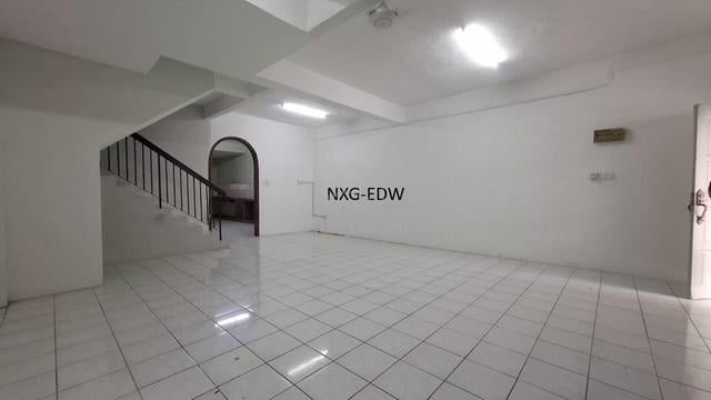 Taman Bayu Perdana Klang 2-Storey House 20x75 4B3R Basic Unit - RENT 1