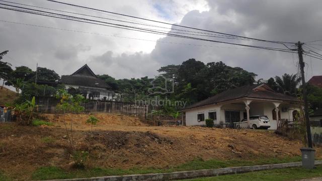 Tanah Lot Bungalow Jalan Mariamah Johor Bahru 1