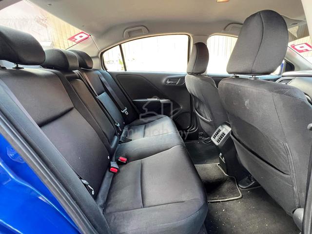 2014 Honda CITY 1.5 V MY14 GM6 (A) - 4