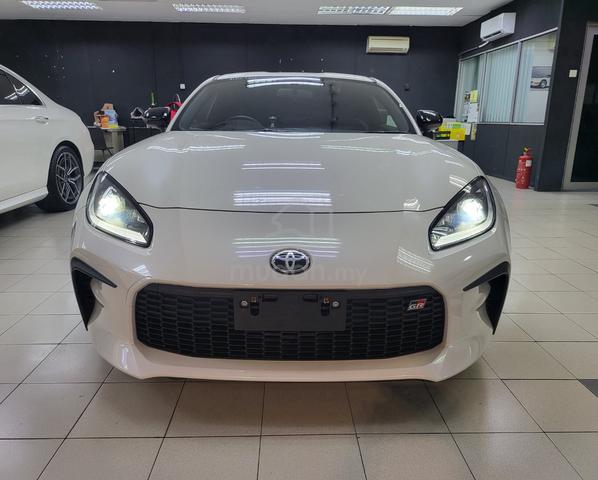 2023 Toyota Gr86 2.4 RZ Coupe Auto UNREGISTER - 3