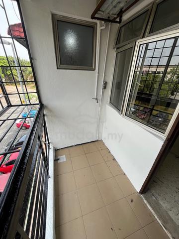 Alpha Arena Apartment 1