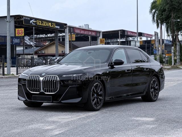 2023 Bmw I7 XDRIVE60 M-SPORT (UNDER BMW WARRANTY) - 1