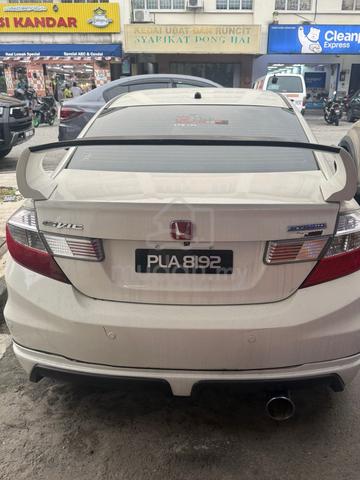 2013 Honda CIVIC 1.5 (HYBRID) (A) - 4