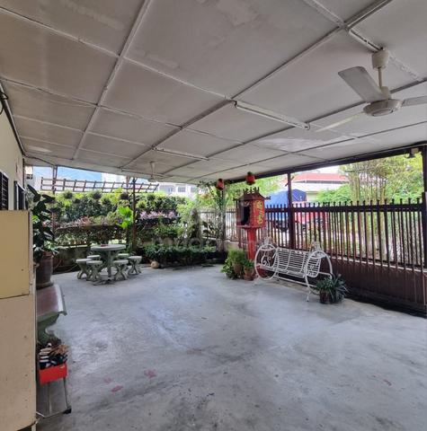 Single stry Bungalow House with Workshop at Kg Laksamana Bt Caves 1