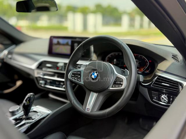 -2022- Bmw 5 SERIES 2.0 30E (CKD) M-SPORT LCI (A) - 5