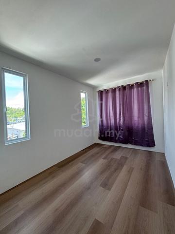Jalan tun Hussein onn double storey for Rent 1