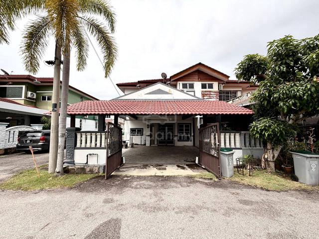 [RUMAH CANTIK] Teres 2 Tingkat END LOT, Taman Merak, Bukit Katil 1
