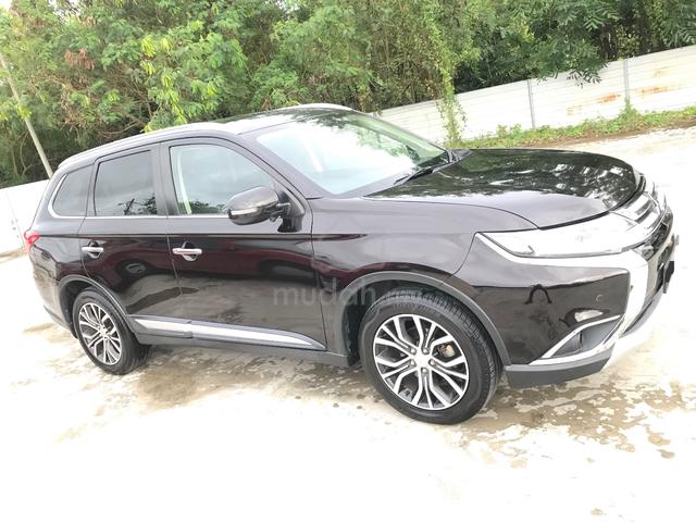 Mitsubishi OUTLANDER 2.0 4WD(A)LEATHER SEAT/PUSH S - 2