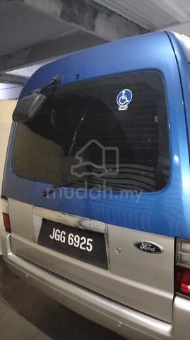 2001 Ford SPECTRON 1.8 XLT (A) - 4