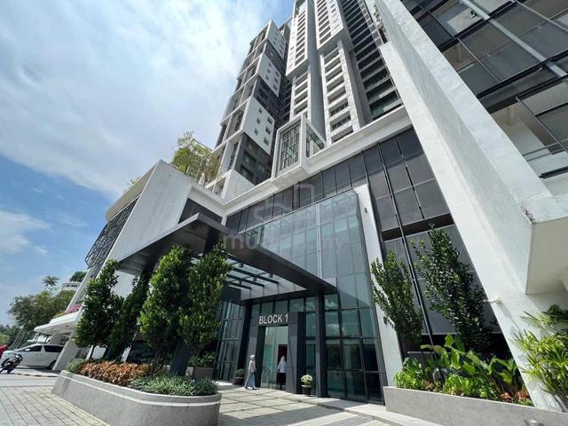 Lake Point Residence 1