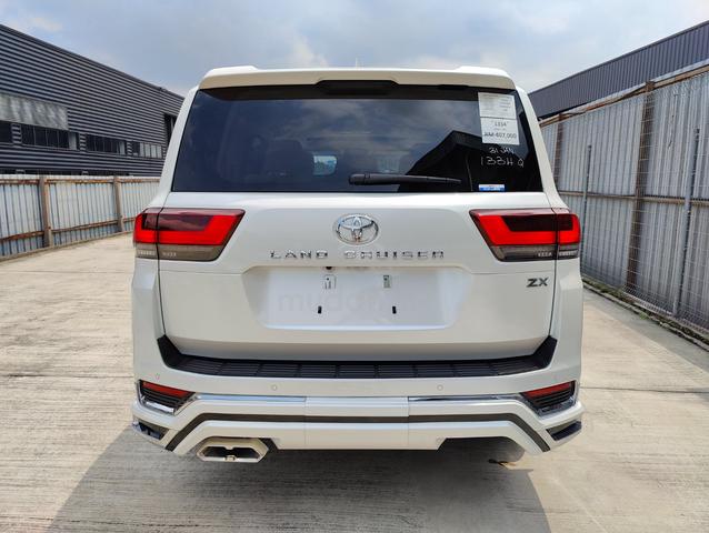 NO JBL 2024 Toyota LANDCRUISER 3.5 ZX CHEAPEST OFF - 4