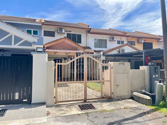 Taman Bukit Serdang Seksyen 11 Rumah Teres 2 Tingkat Untuk Dijual 1