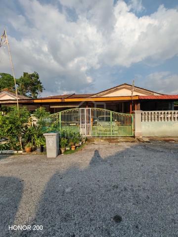 Single Storey Terrace, Taman Telawi, Ampangan, Seremban 1