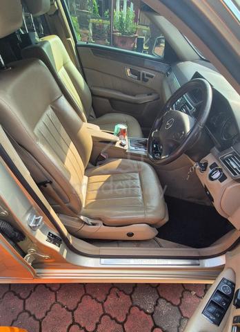 2010 Mercedes Benz E200 CGI BlueEFCY - 5