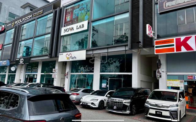 Permas City Shop floor 1st floor & 2nd Floor Available 1