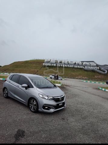 2017 Honda JAZZ 1.5 V (A) - 1