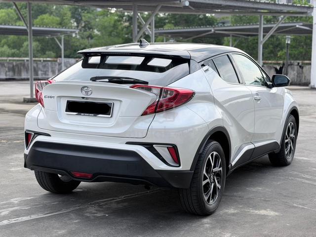 2020 Toyota C-HR 1.8L (A) FACELIFT BUANG HARGA - 5
