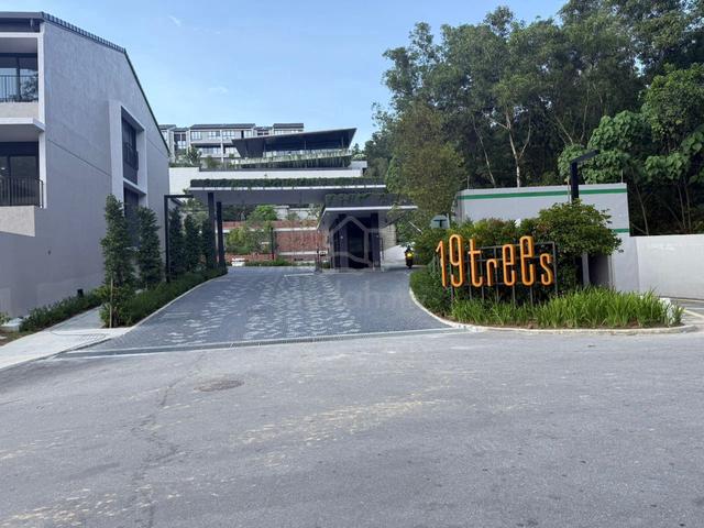 19 trees melawati|3 story|basic unit|3 carpark|easy access 1