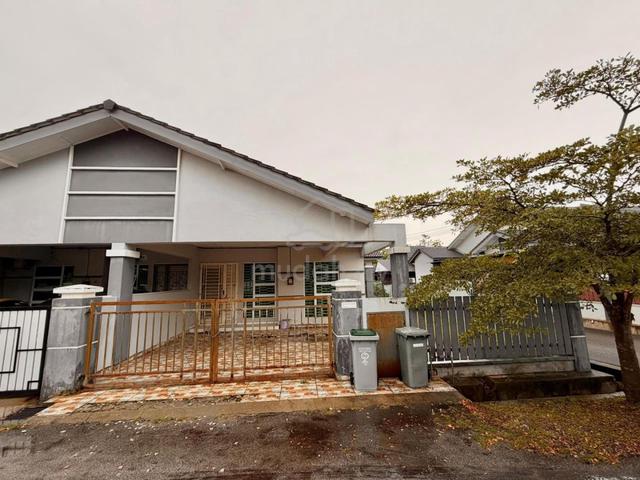 Teres Setingkat Bukit Katil 1