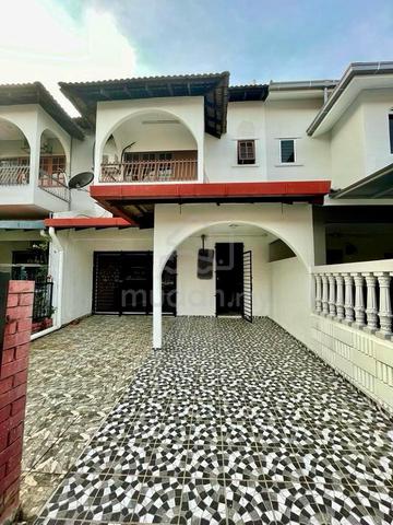 Taman Putra Indah,Seri Kembangan, 2 Storey Terrace Semi Furnished 1