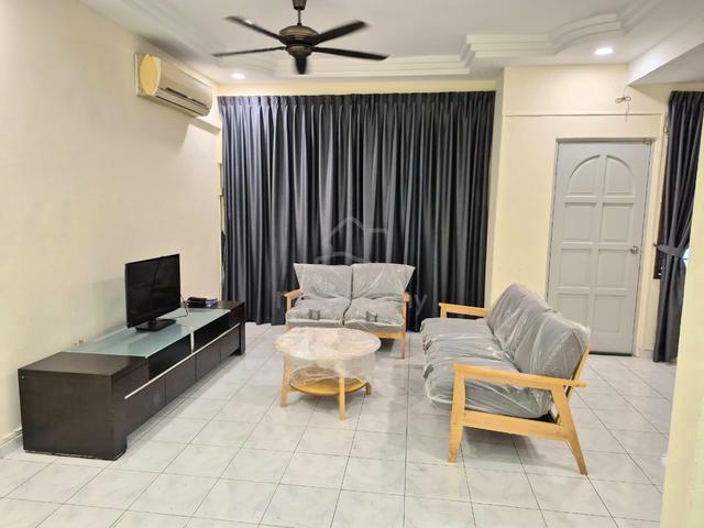Taman Daya Double Storey Terrace House For Rent 1