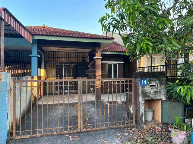 Selangor Salak Tinggi 1-Storey Terraced House For Rent 1