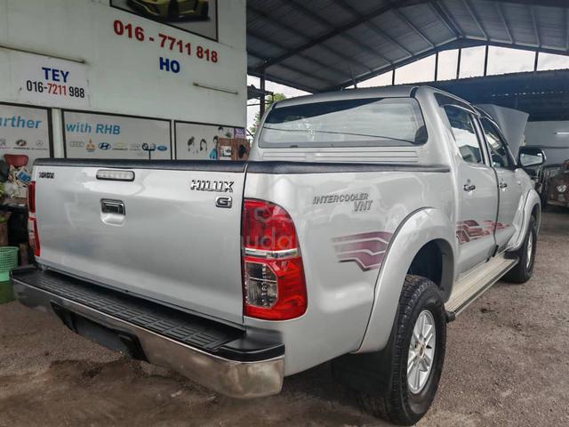 2014 Toyota HILUX 2.5 G VNT (A) - 4