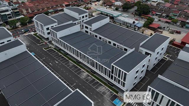 JRK Delta PJS 3 Tmn Medan PJ Ground Floor Shop End Lot 30x70 for Rent 1