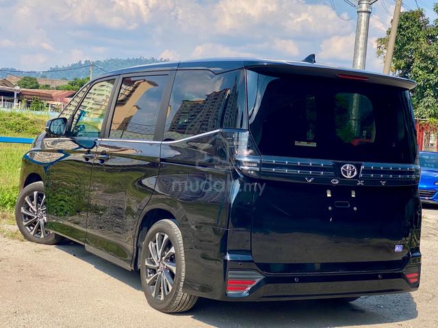 2022 Toyota VOXY 2.0 S-Z Head-UP Display & 360CMRA - 2