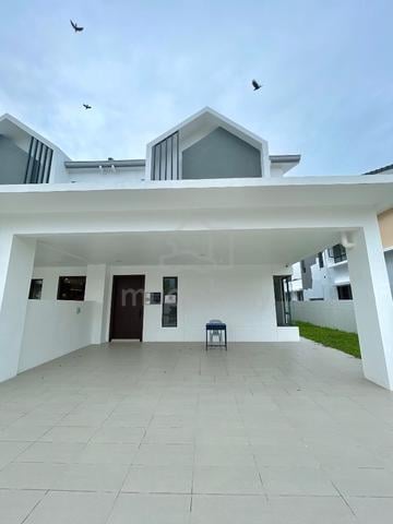 0%,freehold,double storey,2500,cluster,new house,affordable 1