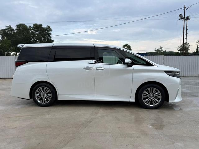 2025 Toyota ALPHARD 2.5 Z ADV PARK SROF 5K KM - 5